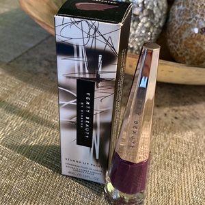 Fenty Beauty Stunna Lip Paint-Undefeated color